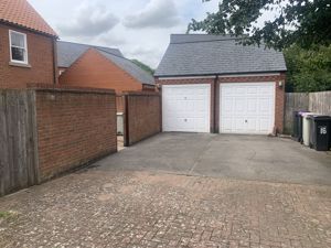 Garage and parking- click for photo gallery